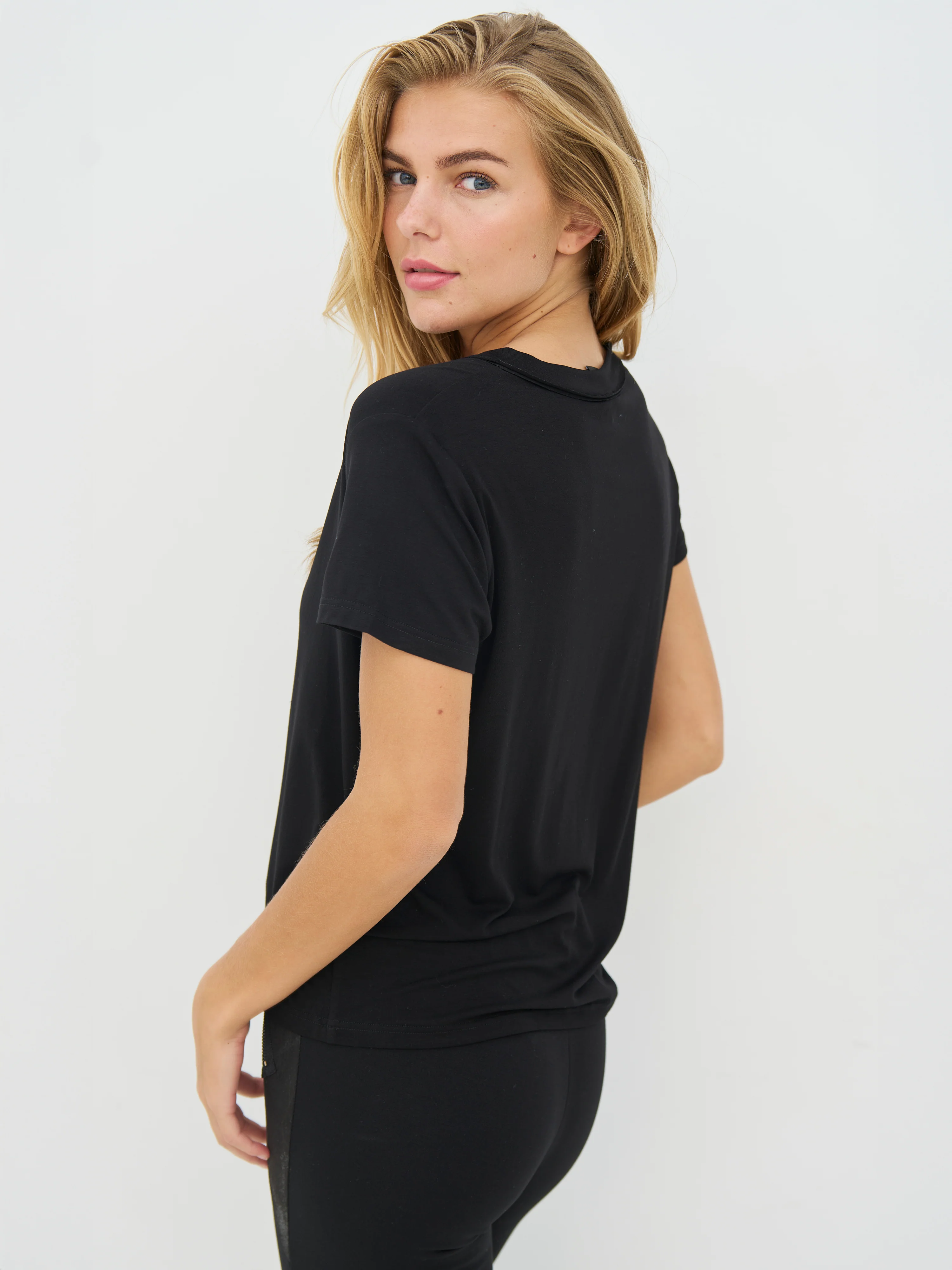 CAYLA Ruth Tee - Black - Image 4