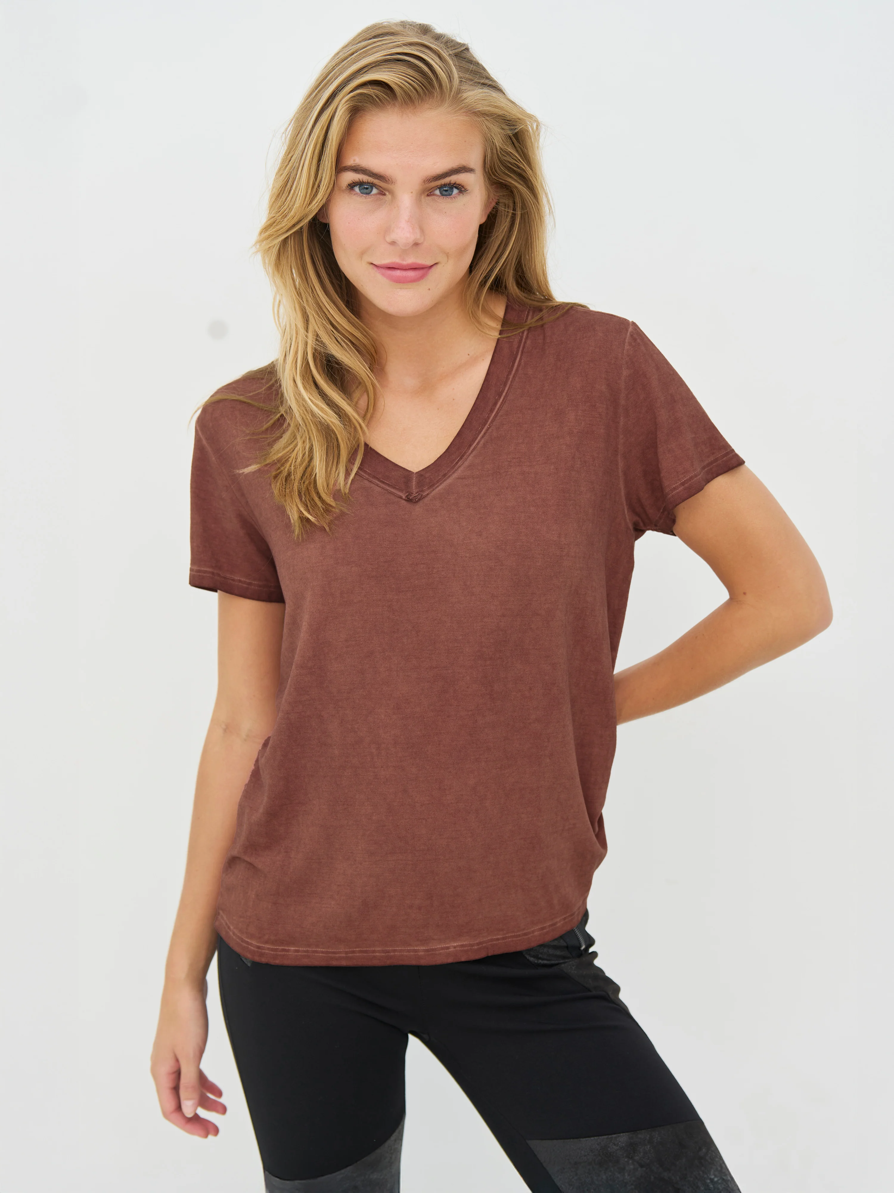 CAYLA Ruth Tee - Marsala - Image 2