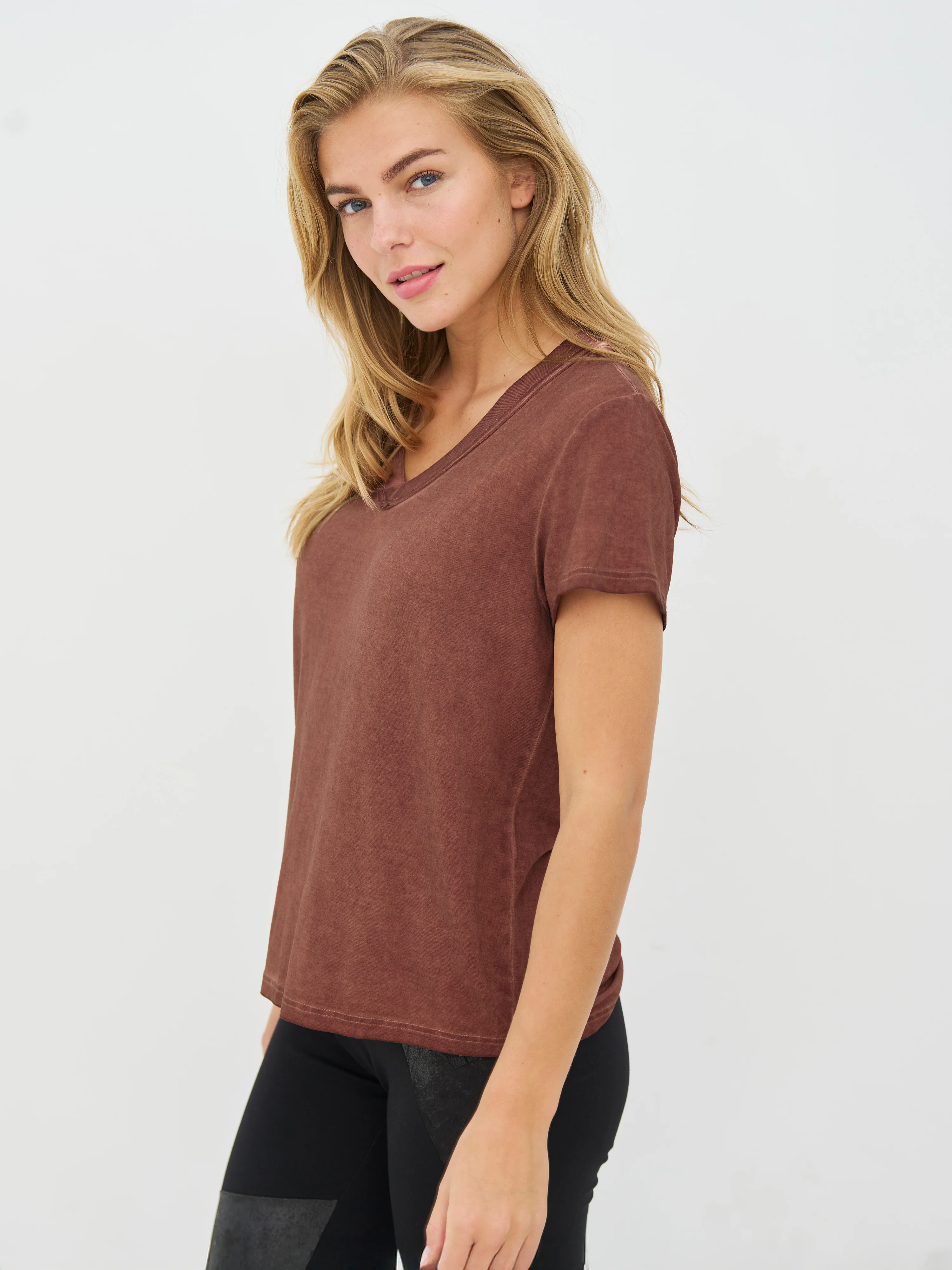 CAYLA Ruth Tee - Marsala - Image 3