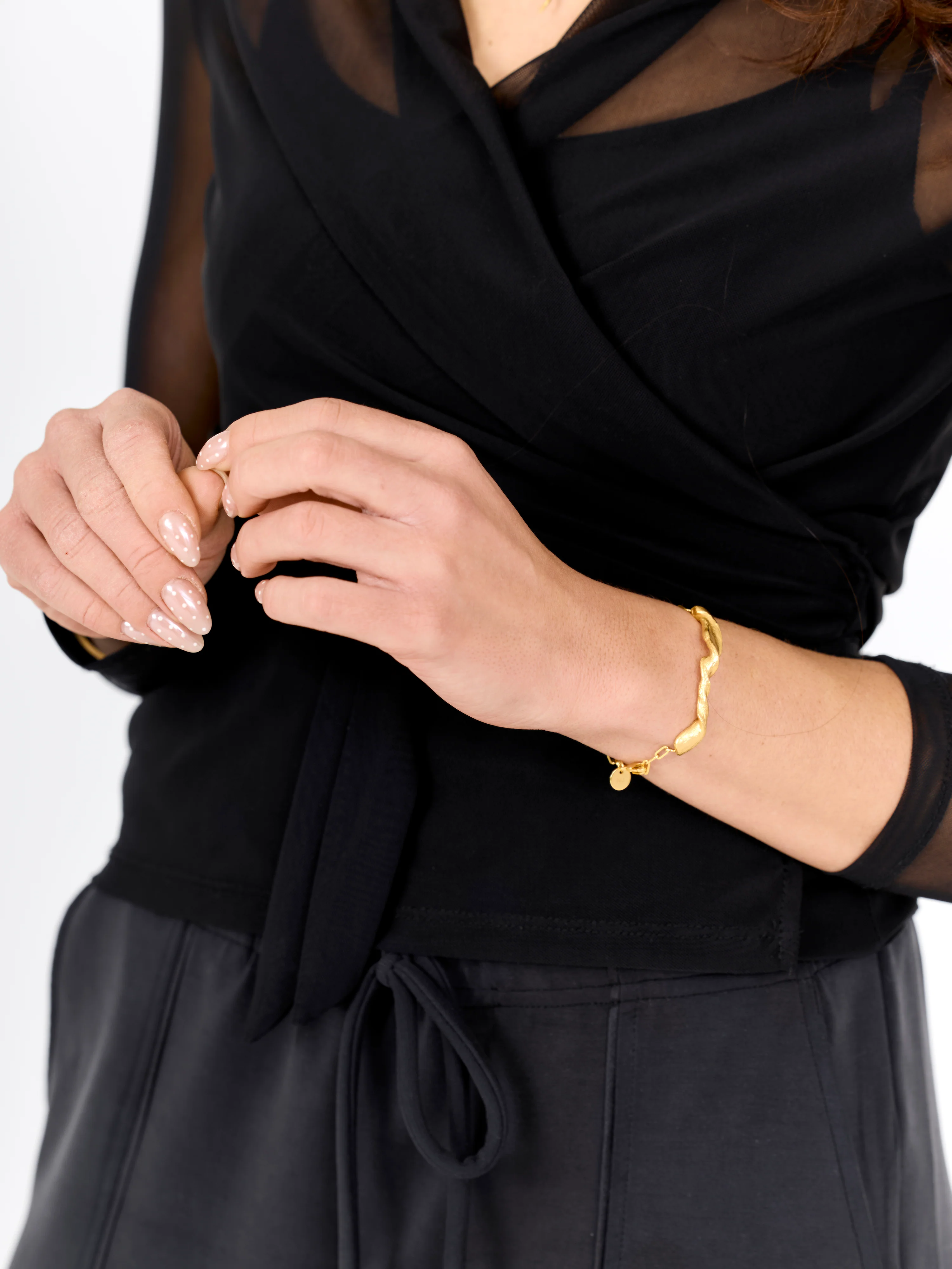 HIKU bracelet no. 6 - Gold - Image 3