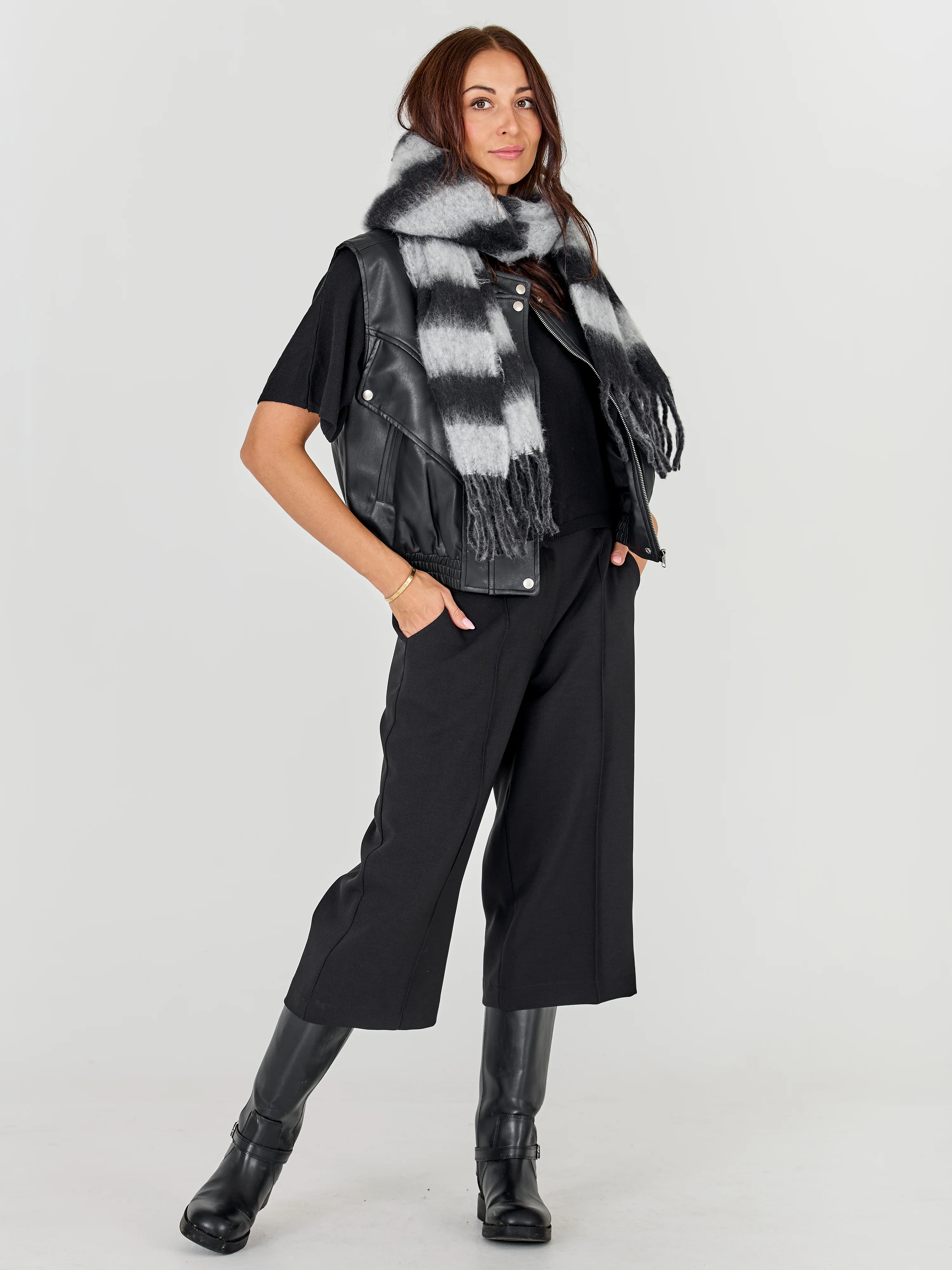 Aya Scarf Stripe - Black mix - Image 5