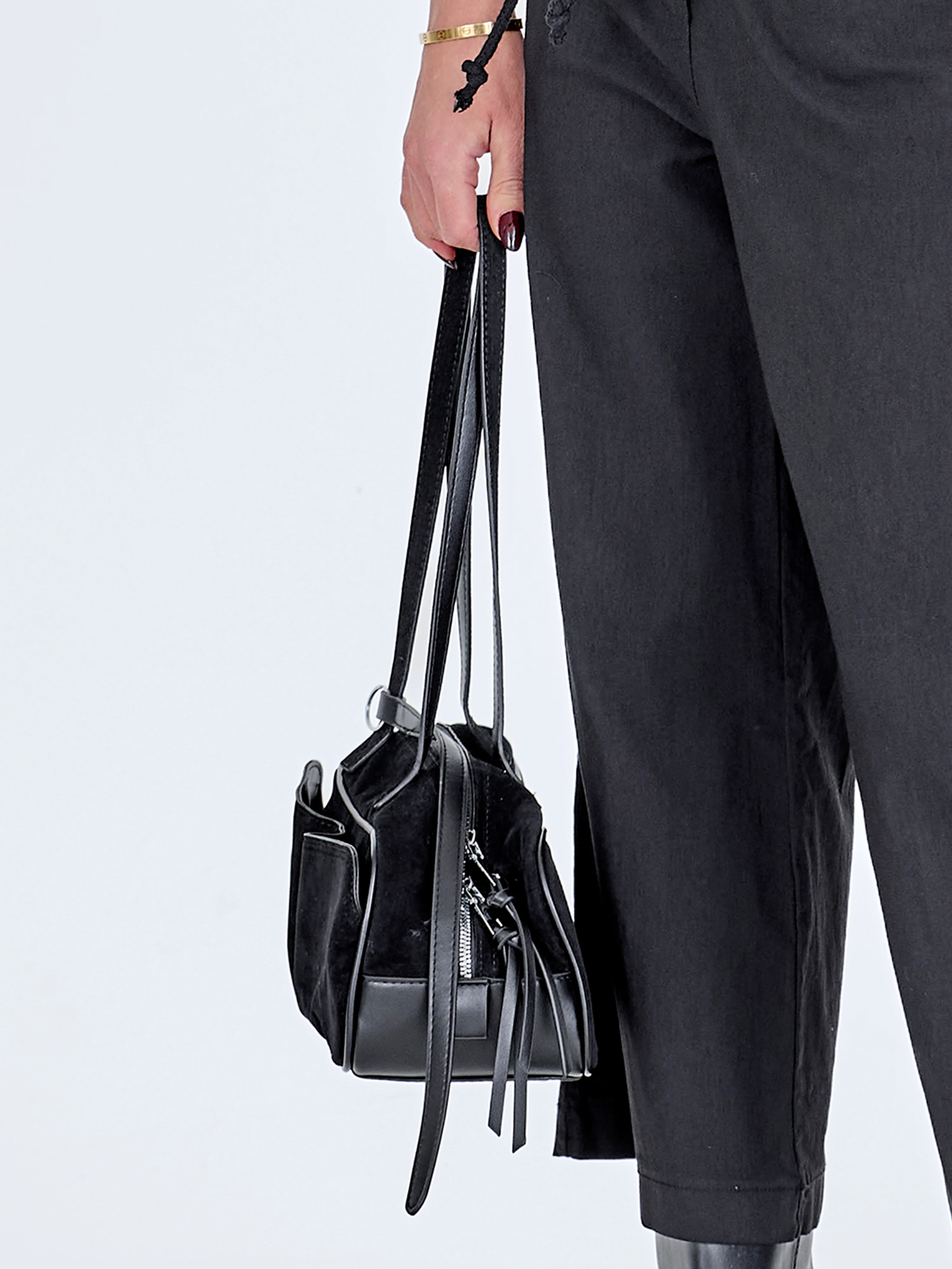 AKIA Bag Small - Black - Image 4