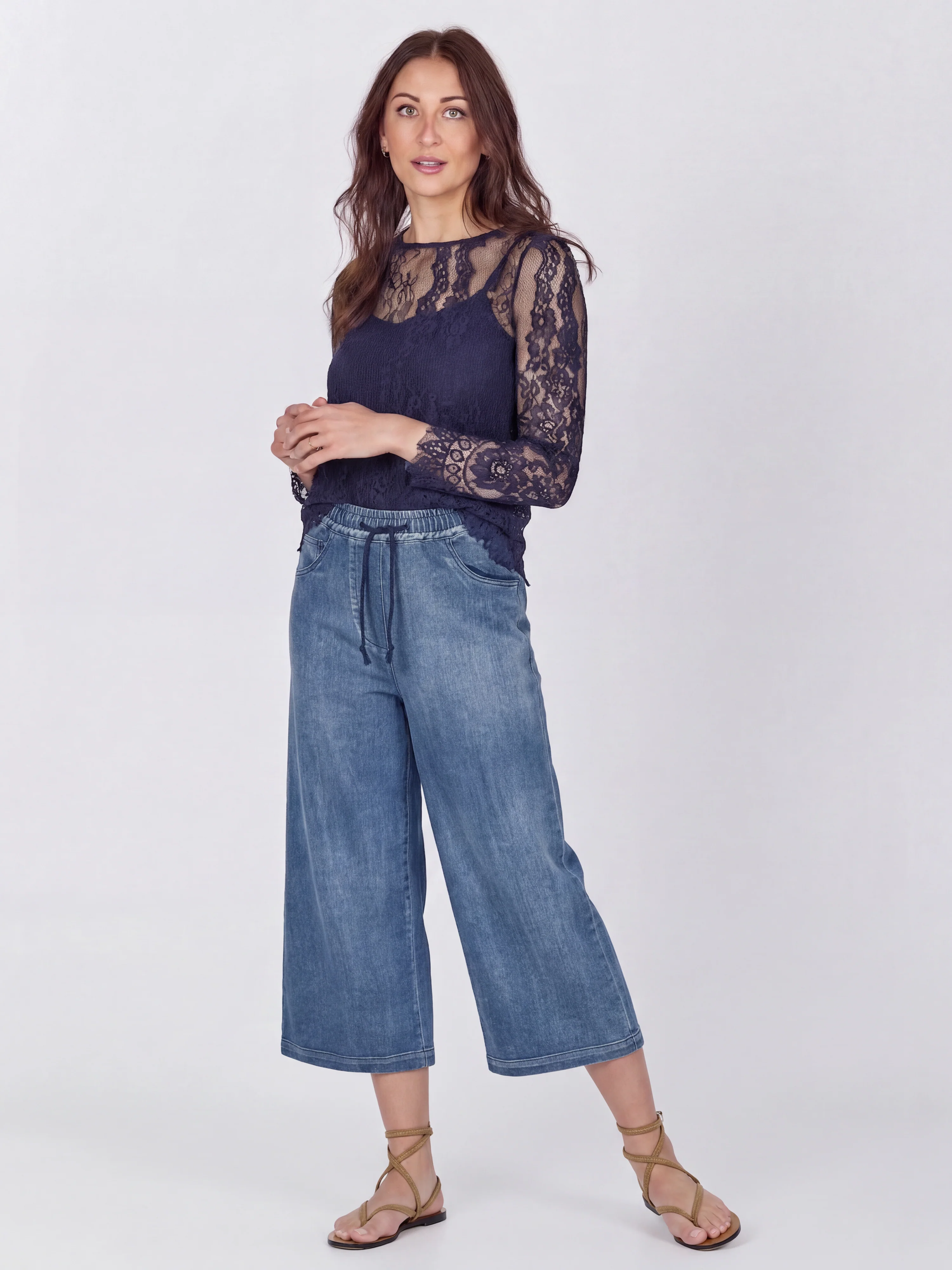 CHARLOTTE Top - Navy - Image 3