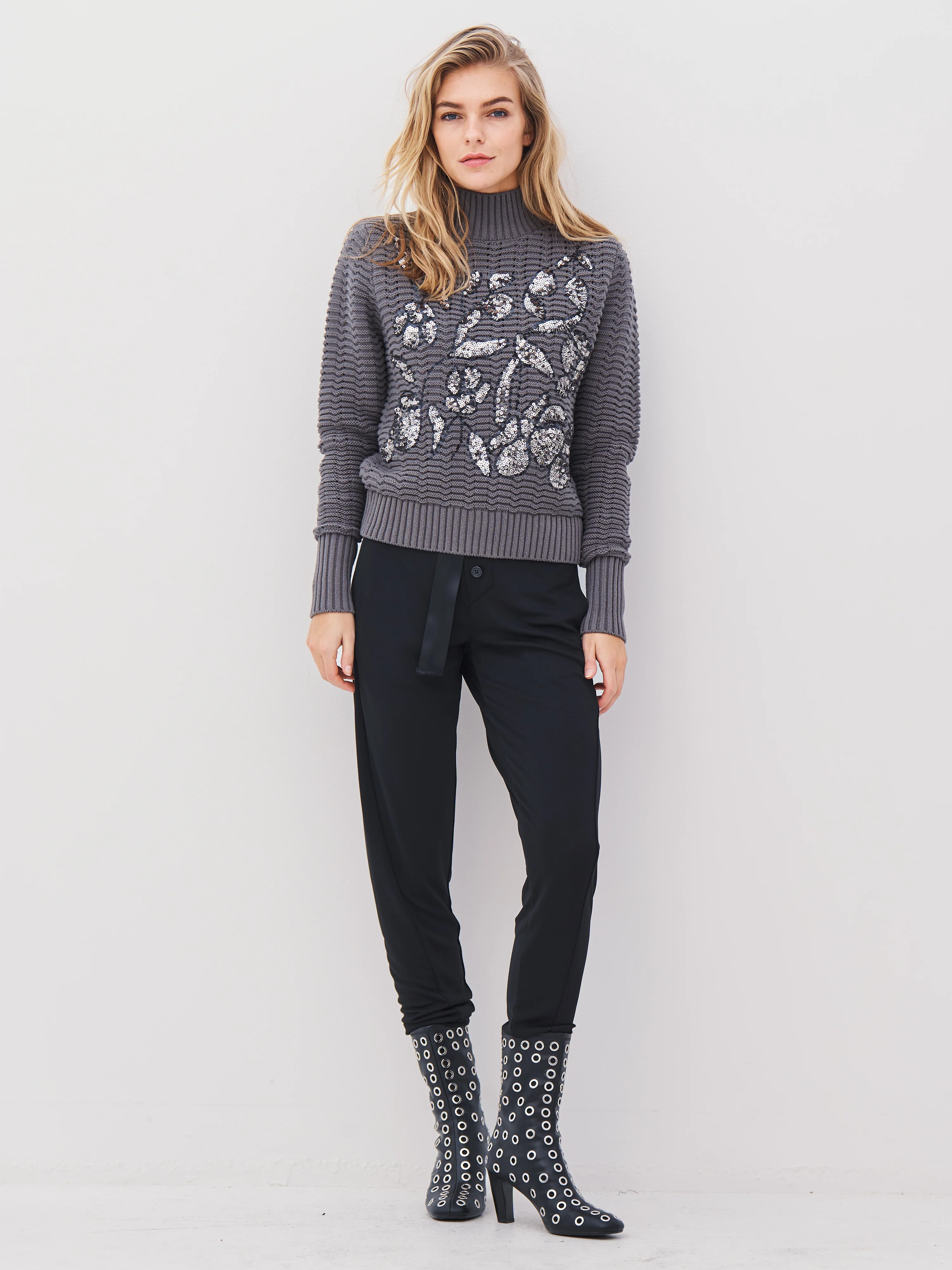 JANE 7/8 trousers - Black - Image 3