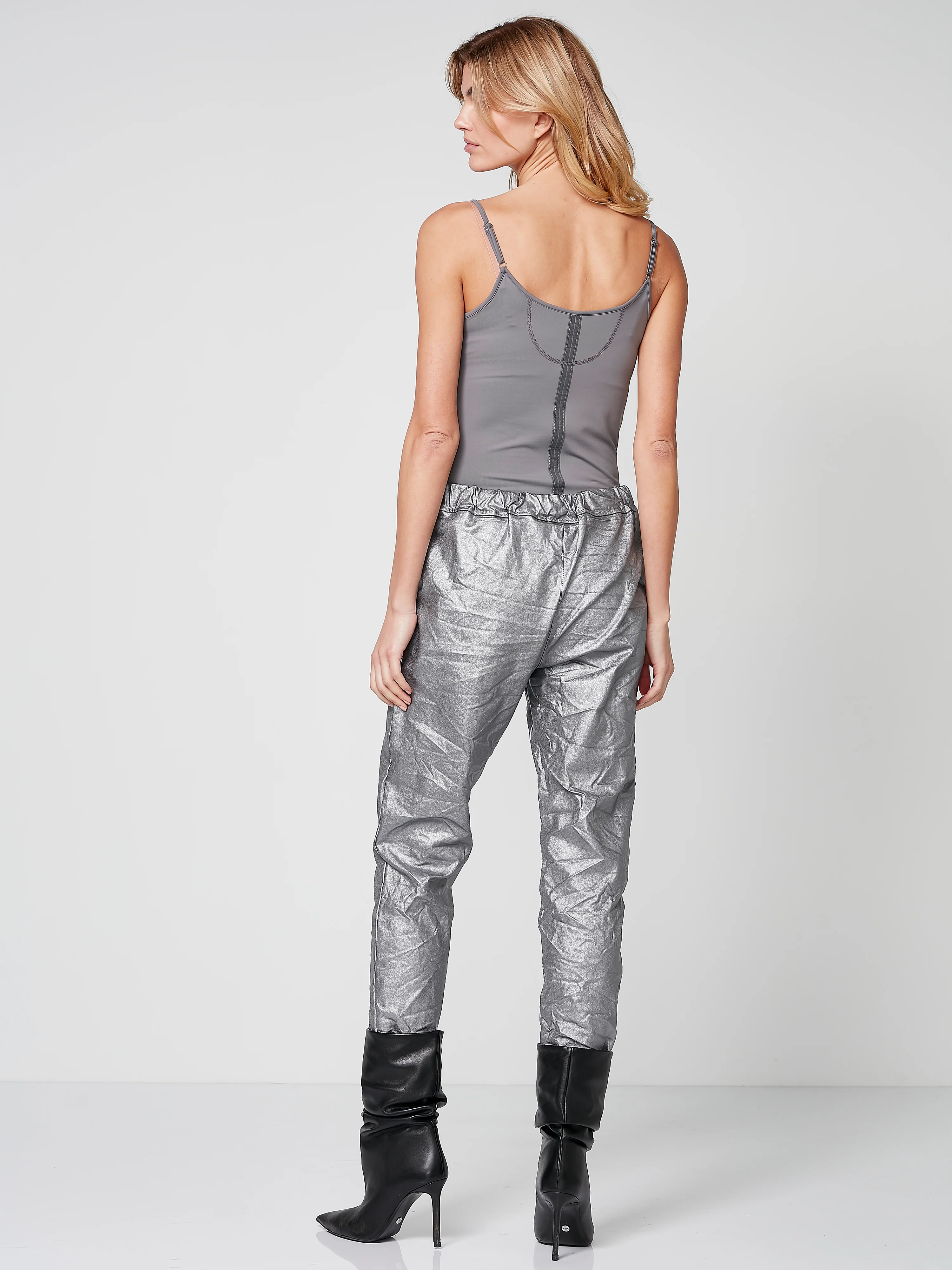 RUN top with straps - Statue - Image 5