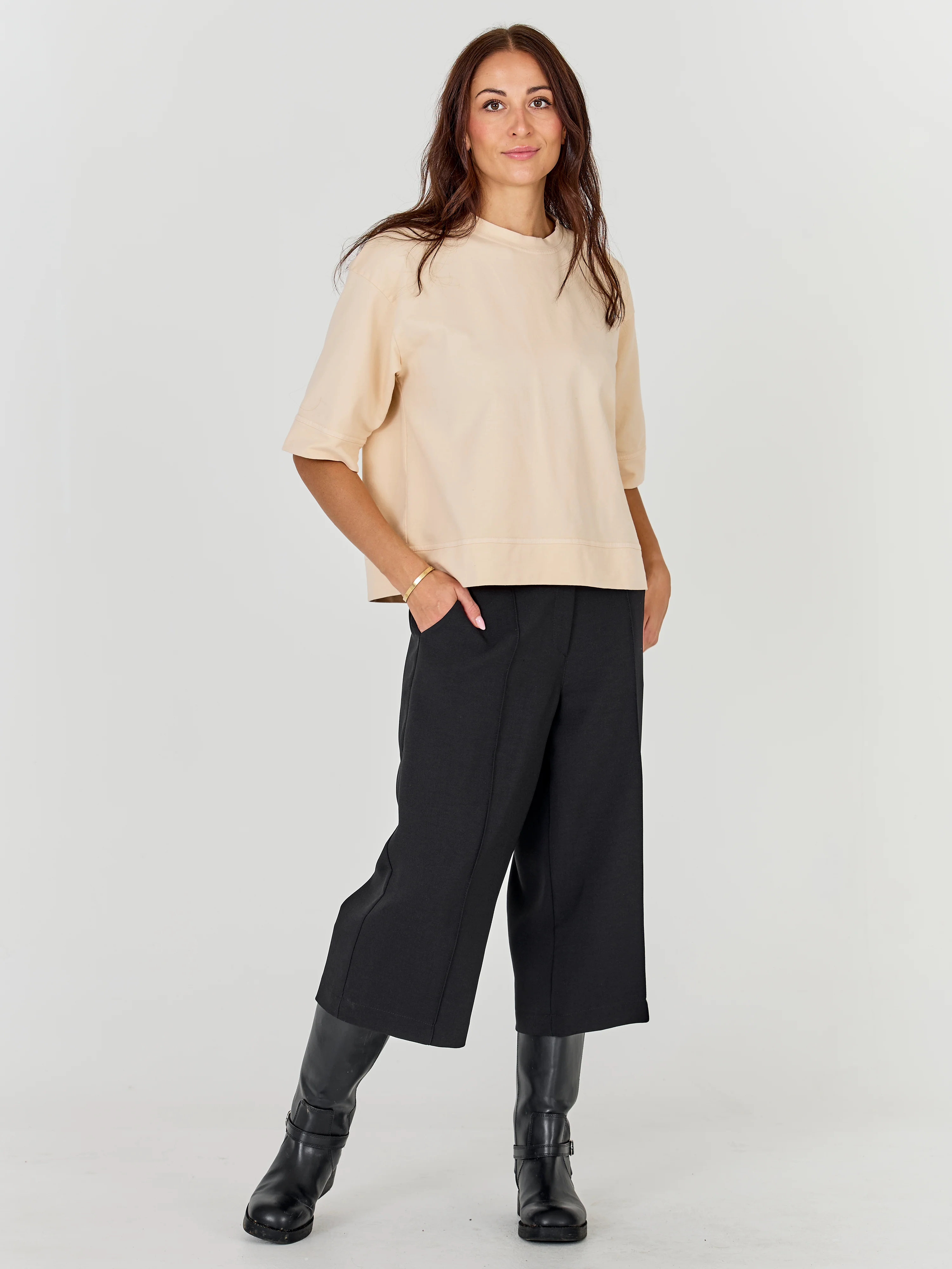 Alma Sweat - Butter Cream - Image 4