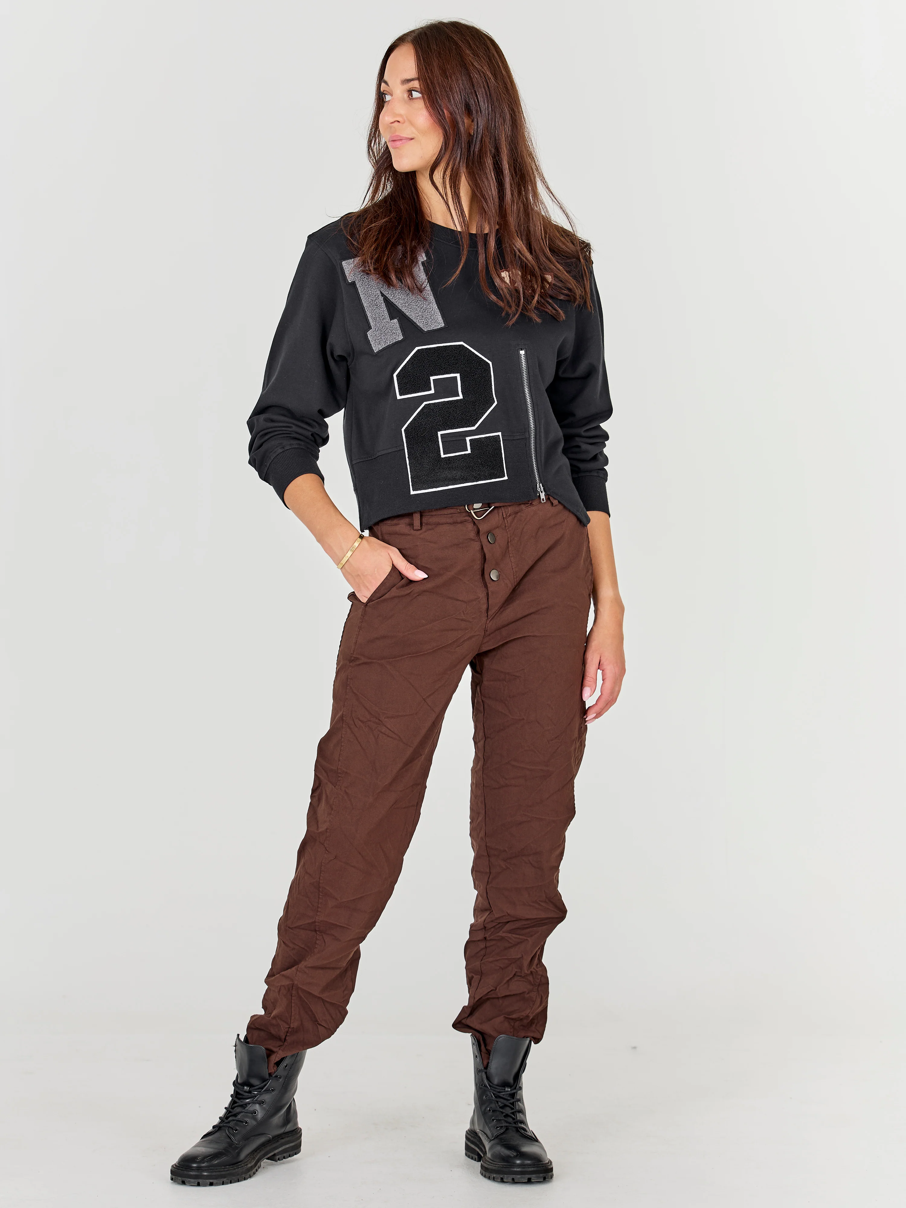 Asis Sweat - Black - Image 4
