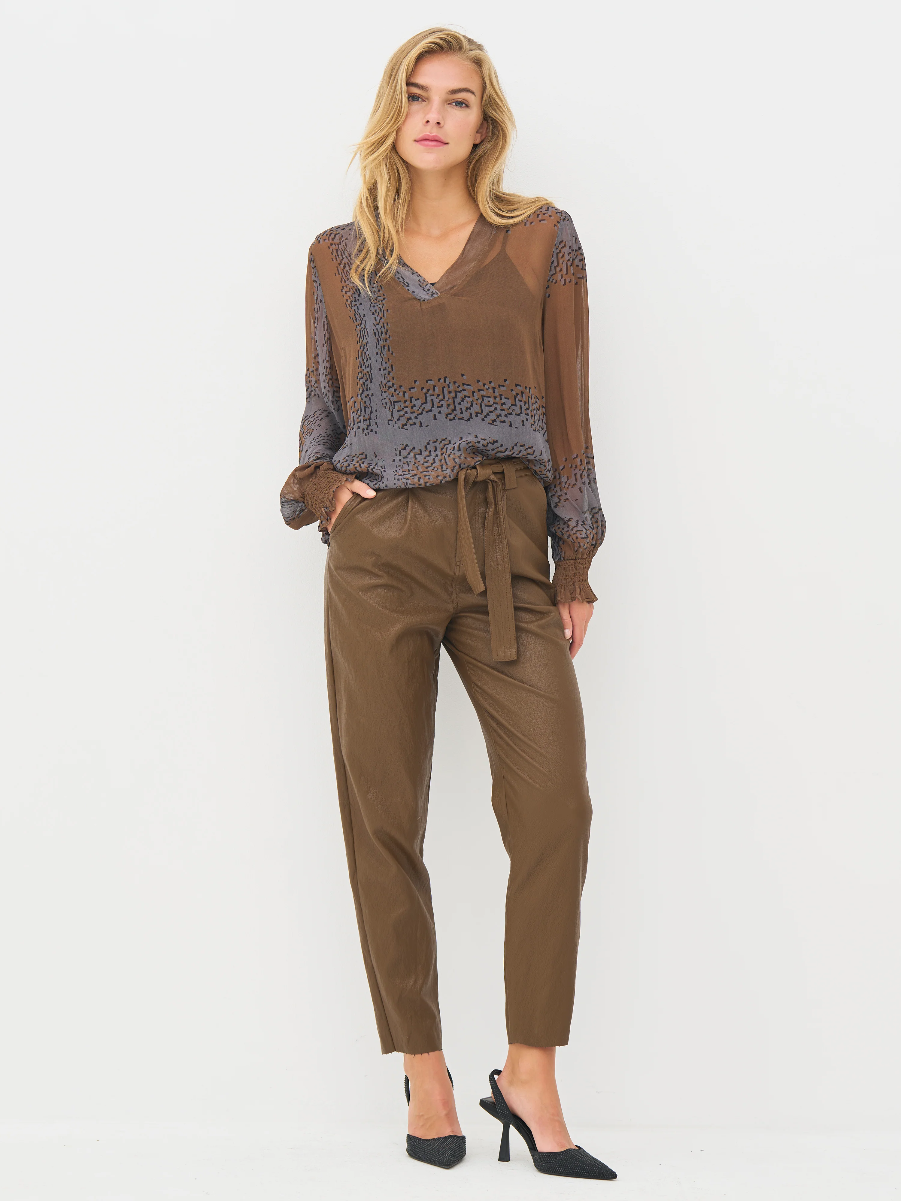 BELLA trousers - Dark Earth - Image 4
