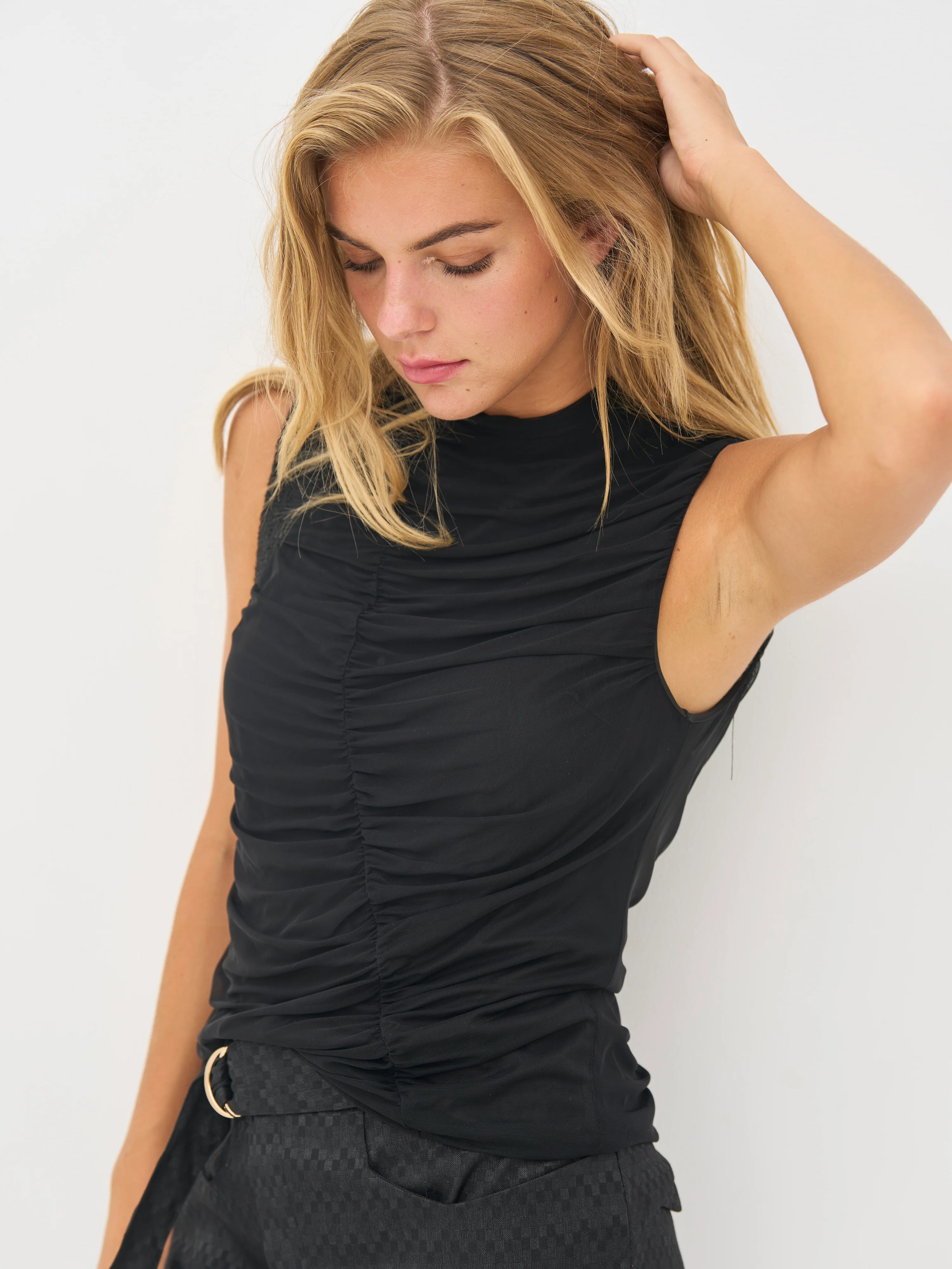 BETH top - Black - Image 2