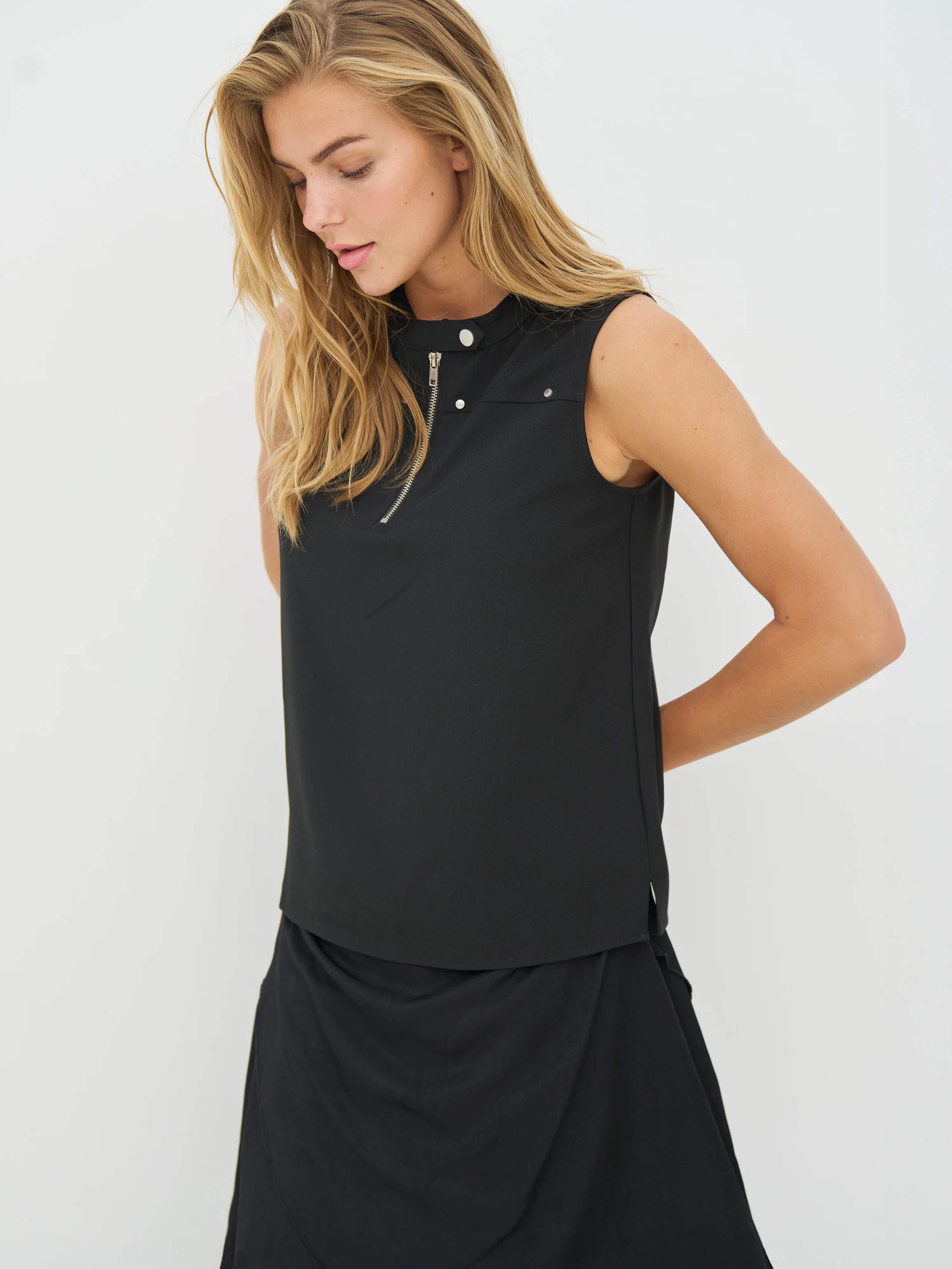 CHLOE Top - Black - Image 5