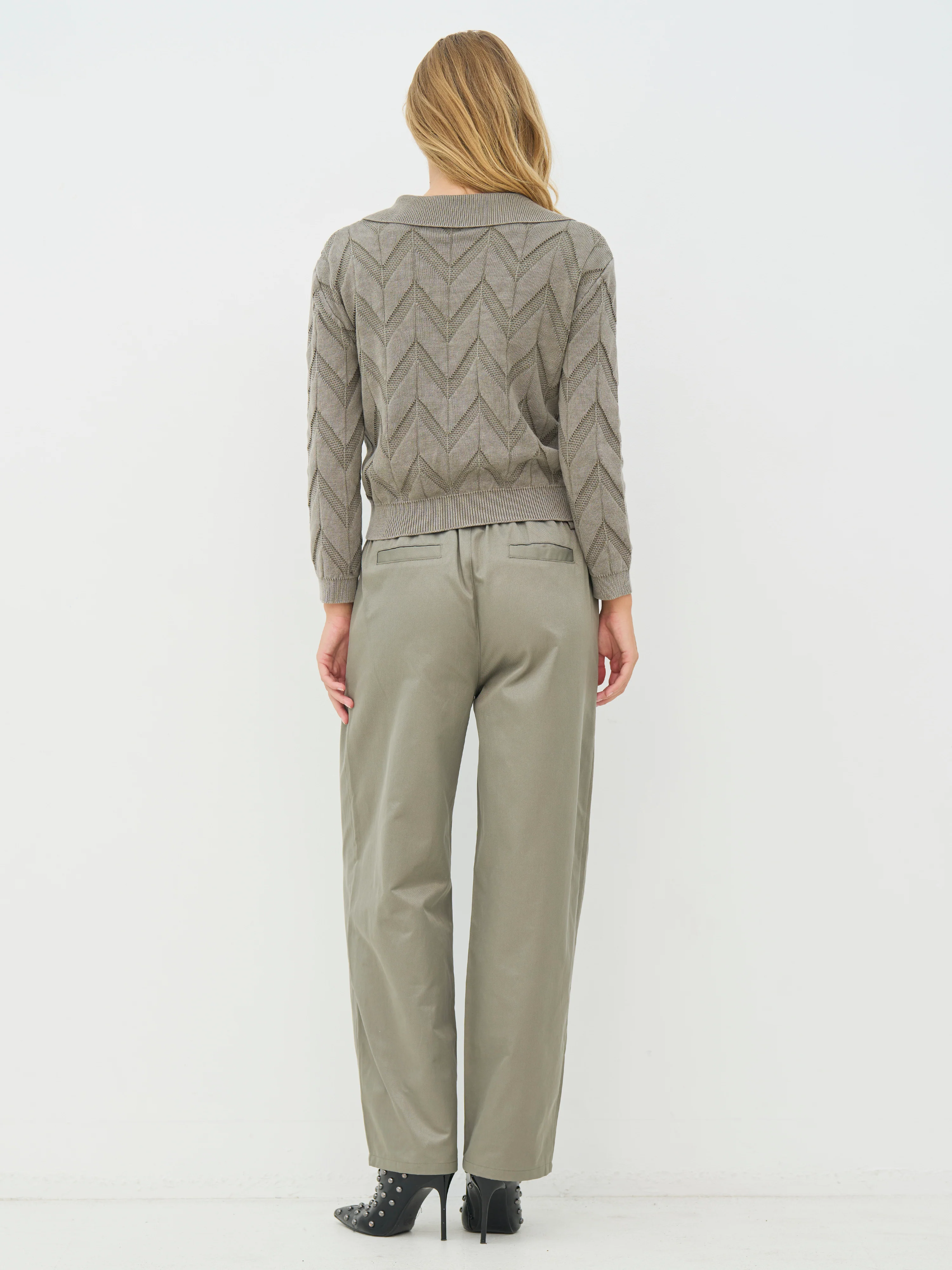 CAROLINE v-neck knit - Army - Image 4
