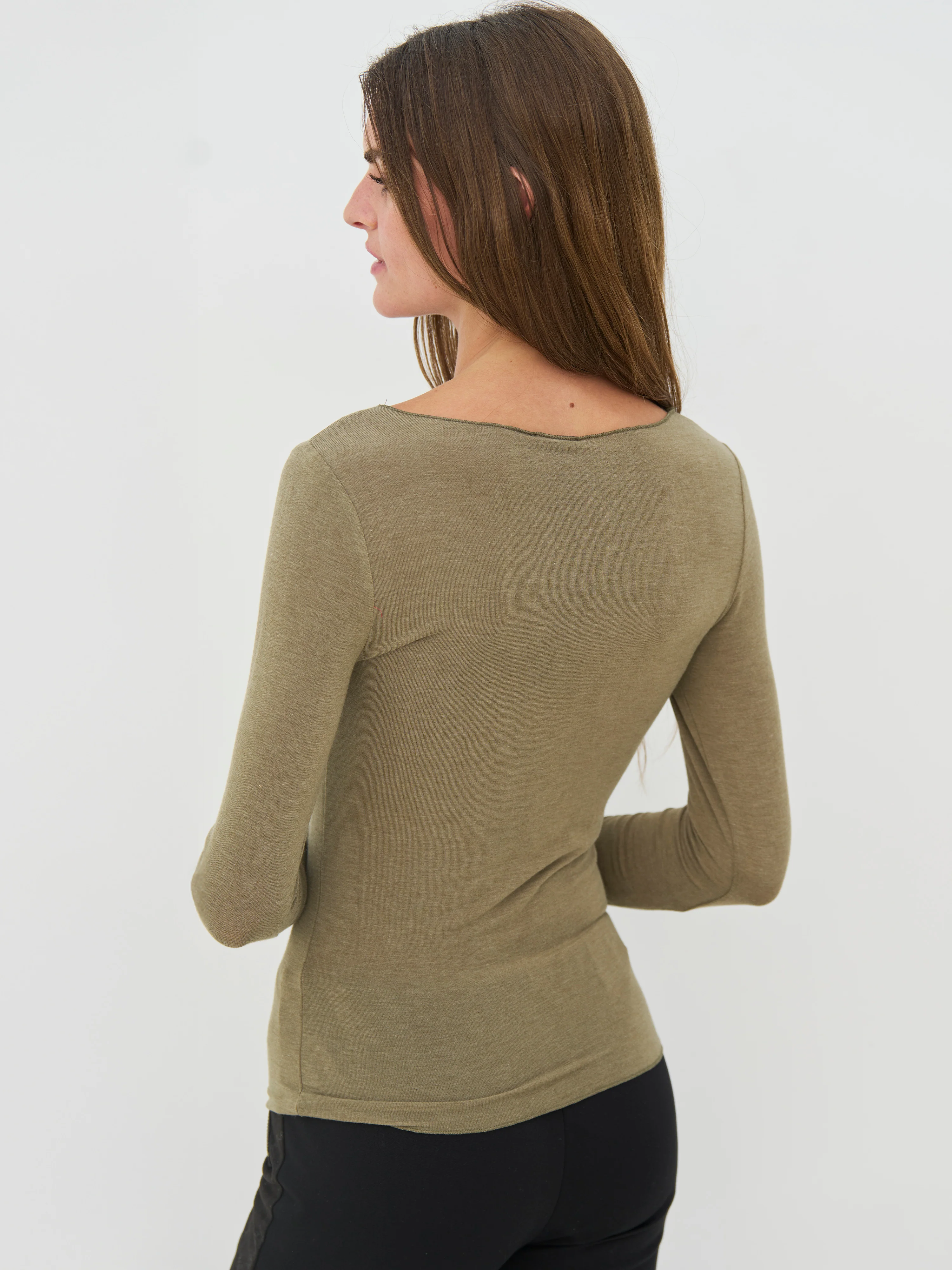 CLAY Tee - Army - Image 5