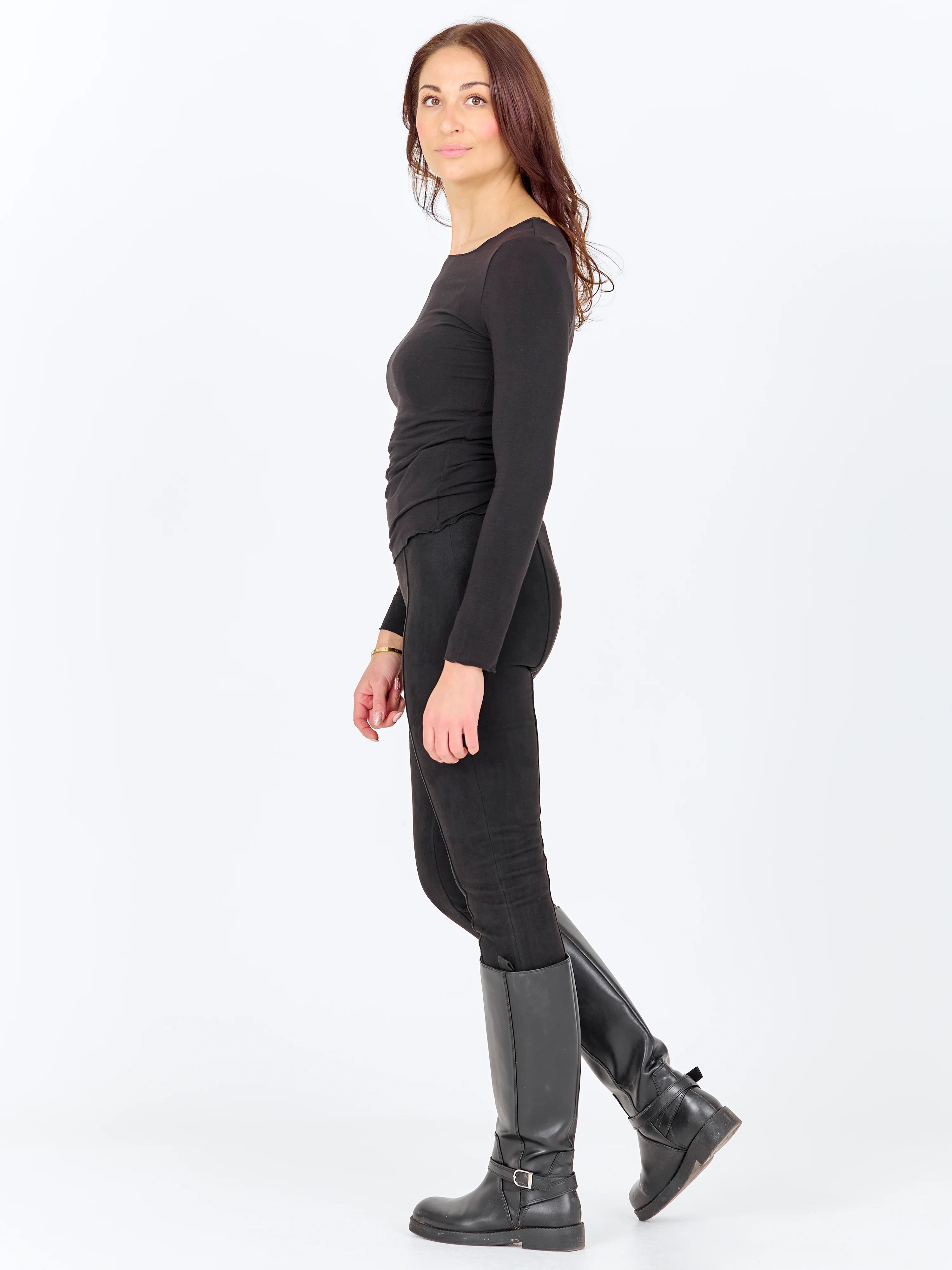 CLAY Tee - Black - Image 4
