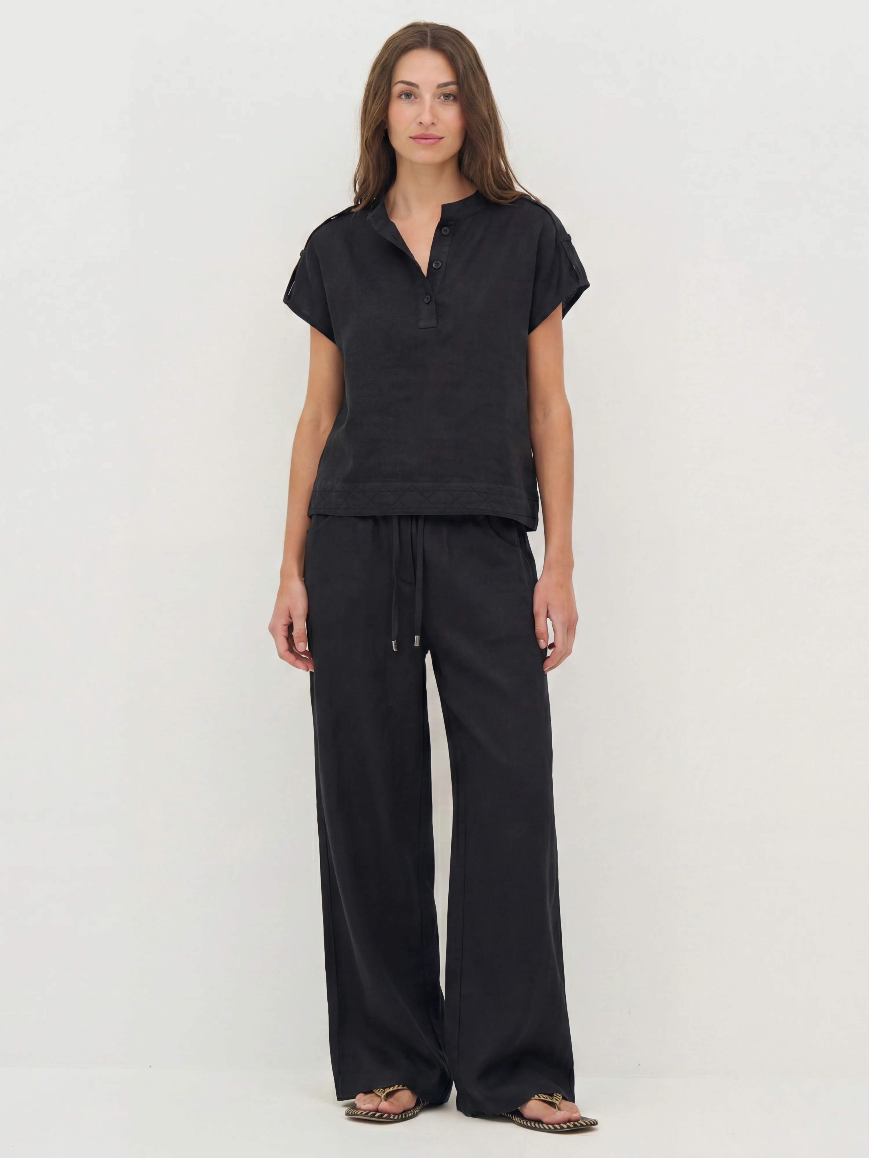 DAI linen top - Black - Image 2