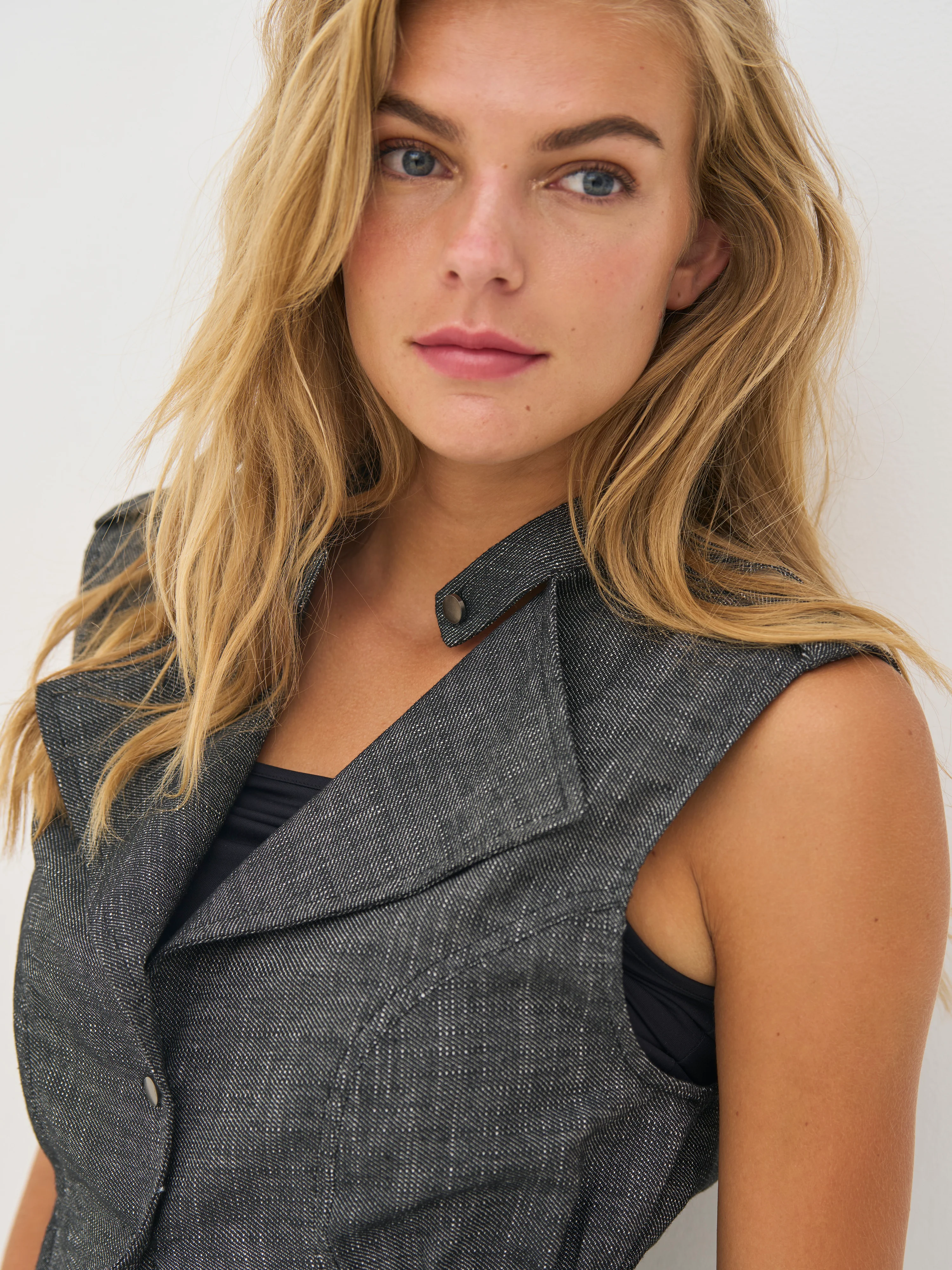DAVIA Top - Black mix - Image 4