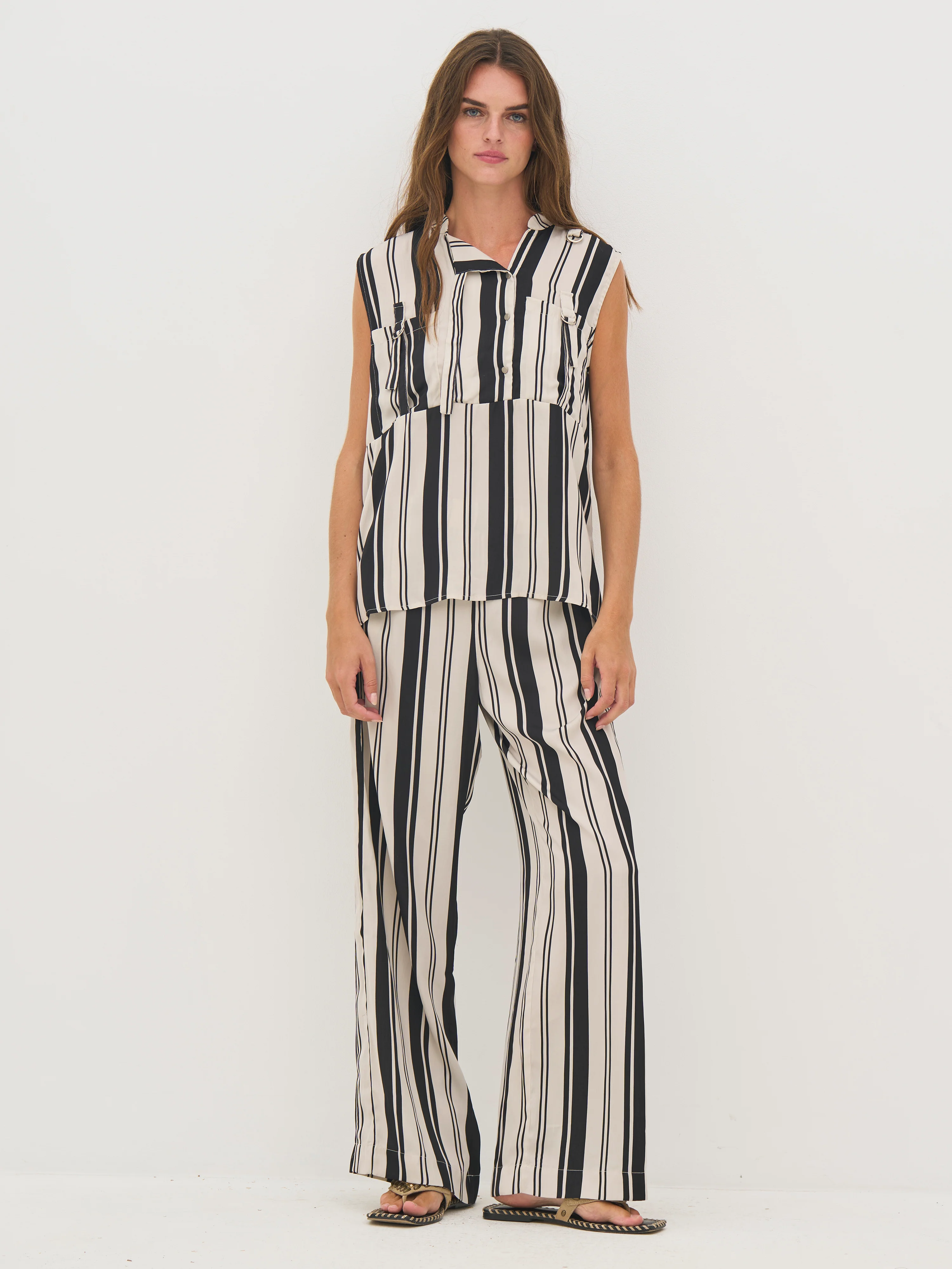 DORA Top - Black mix - Image 4