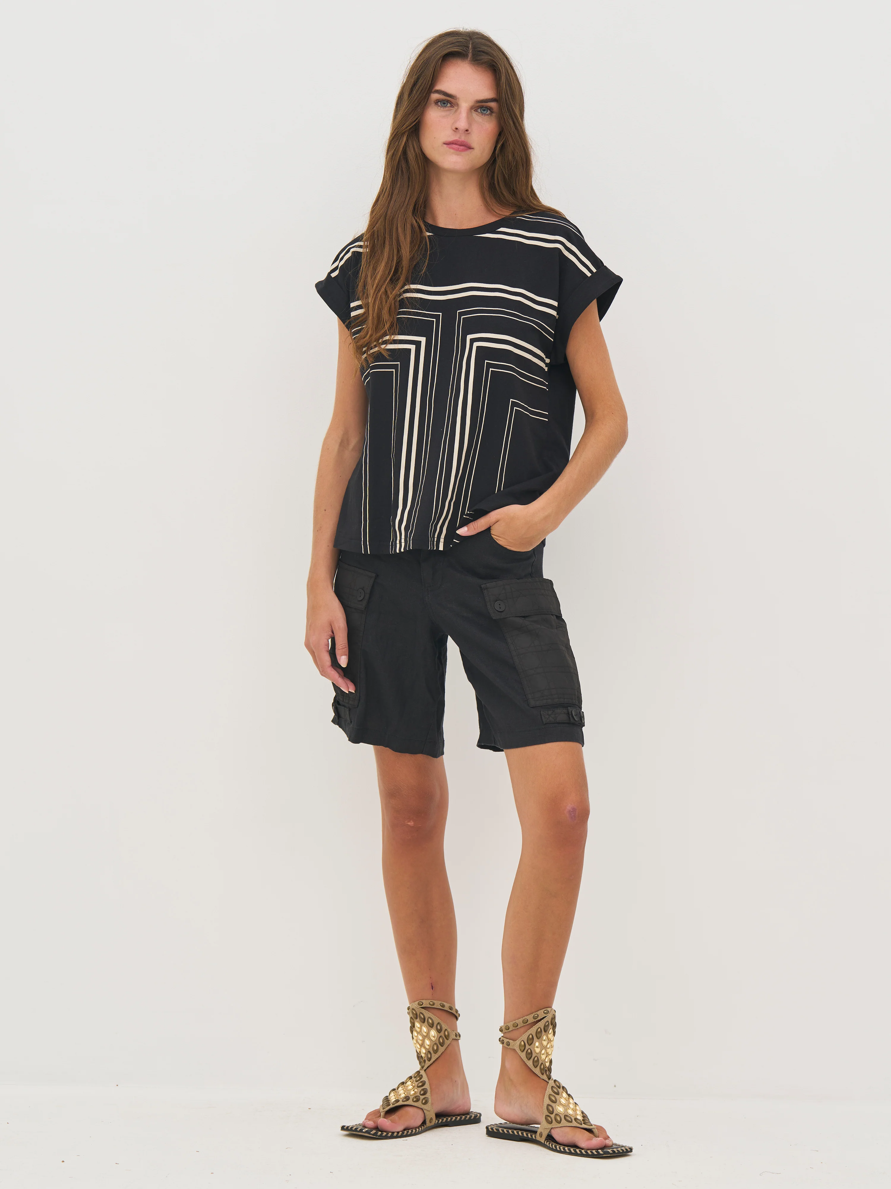 DAIMI Tee - Black - Image 3