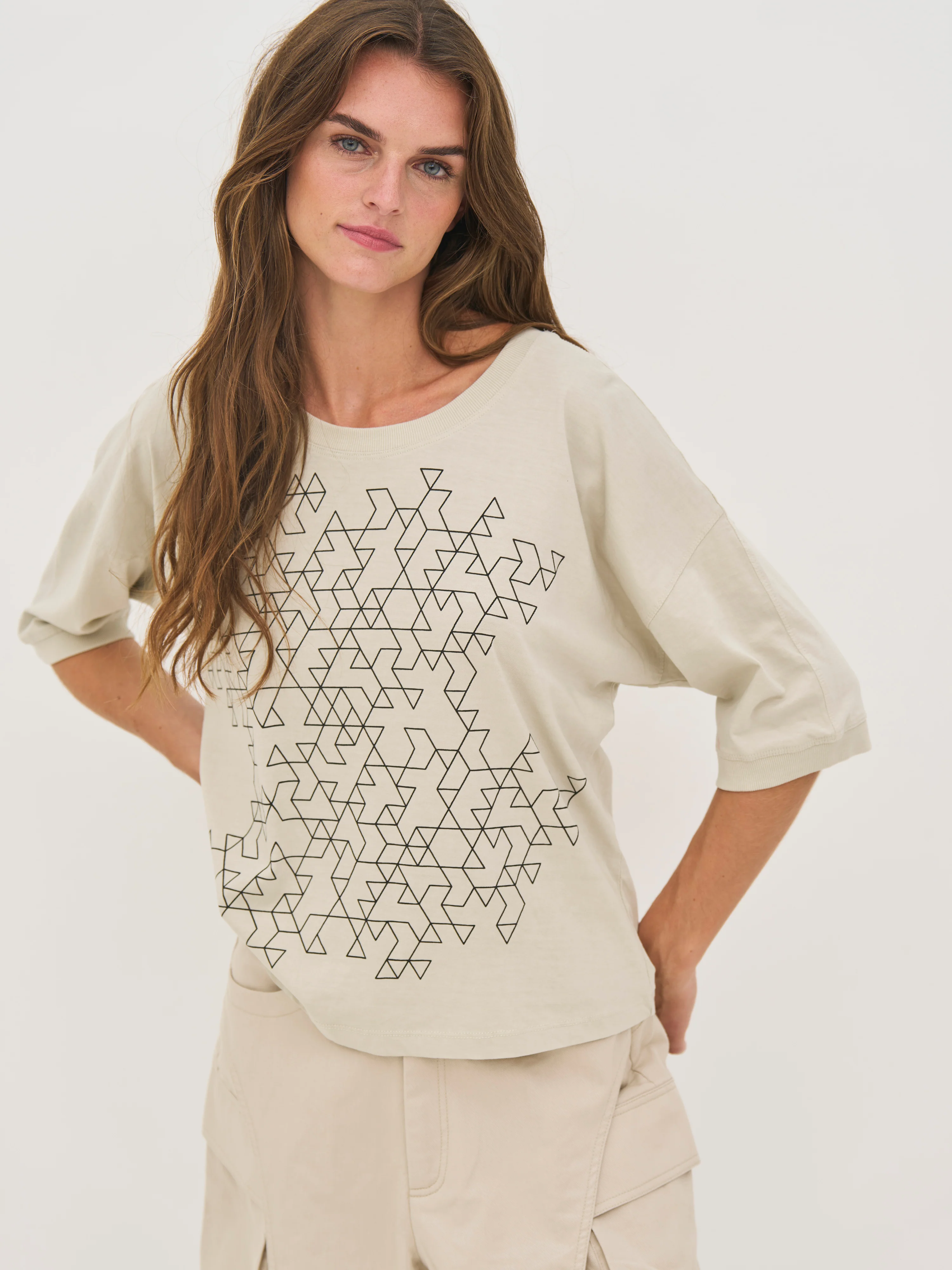 DELIN Tee - Bone - Image 2
