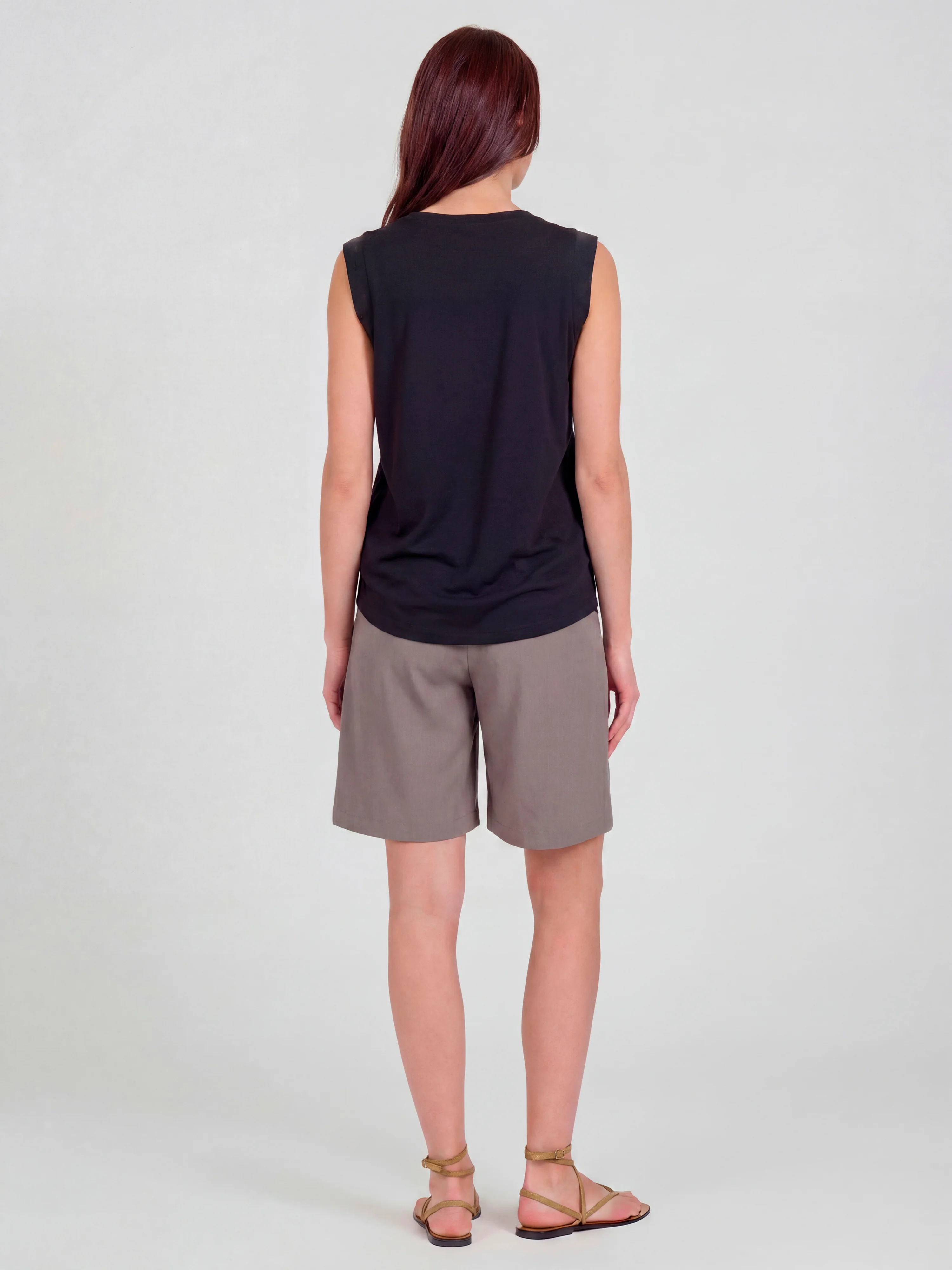 Denise Badia shorts - Sand - Image 4